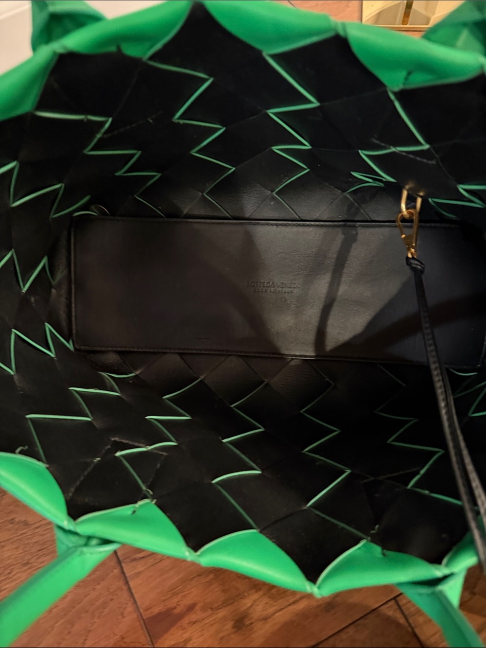 Authentic Bottega Veneta Green Woven Leather Tote Bag - Picture 4 of 11